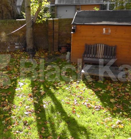 			NEW INSTRUCTION, 2 Bedroom, 1 bath, 1 reception Ground Floor Flat			 Halsmere Road, Camberwell